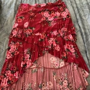 High low ruffles skirt